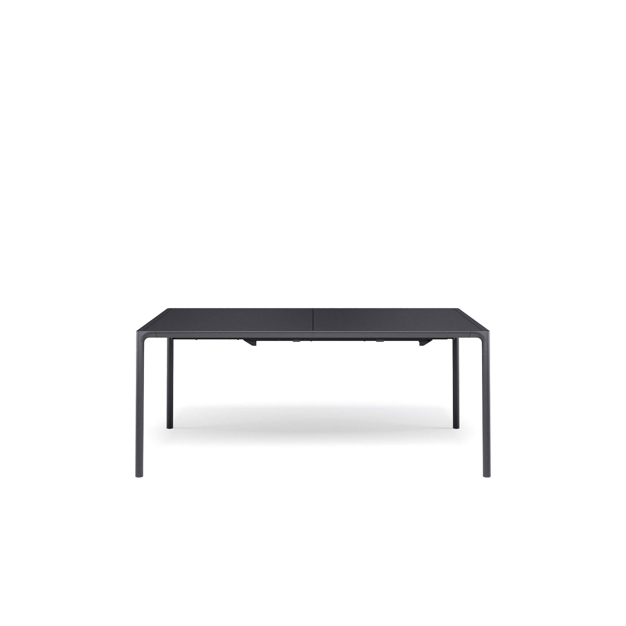 tavolo-allungabile-8-2-4-posti-terramare-739-emu-esterno-giardino-alluminio-nero-cam003-chiuso