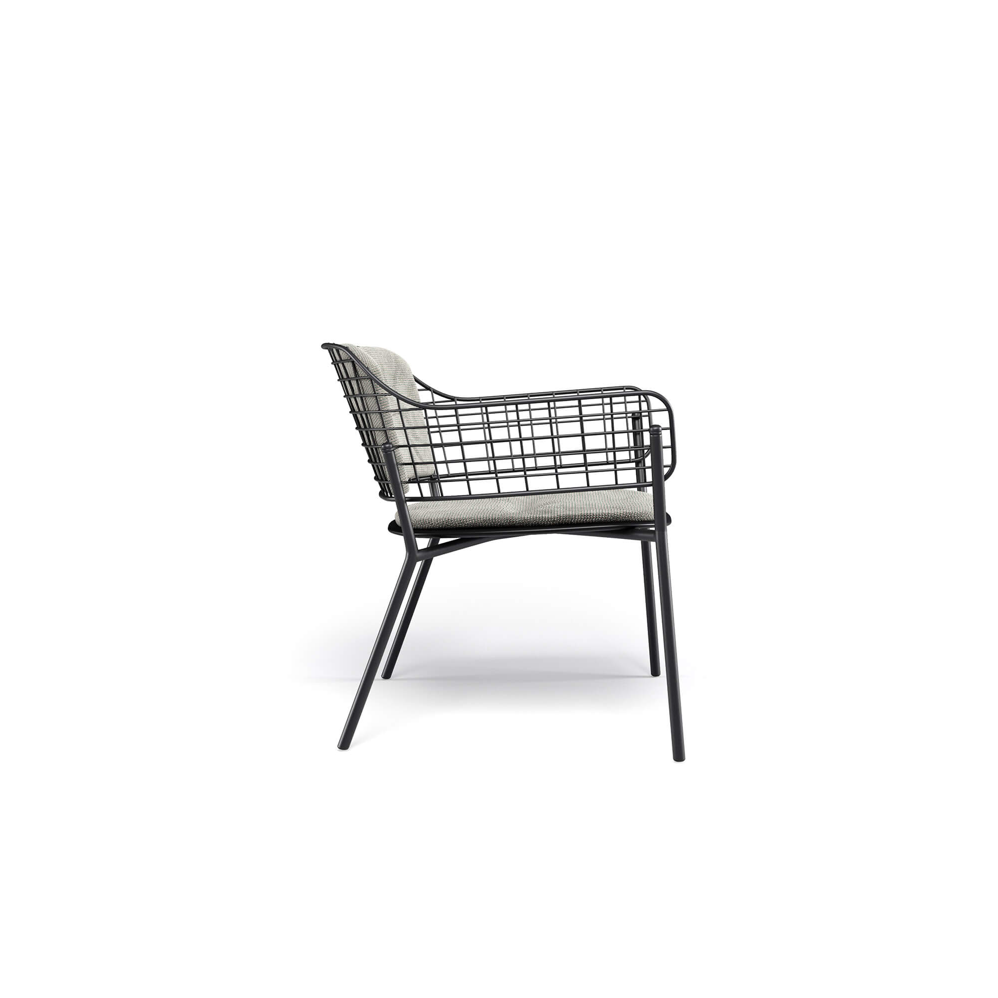 poltrona-con-cuscino-lyze-617-emu-esterno-giardino-alluminio-acciaio-nero-cam003