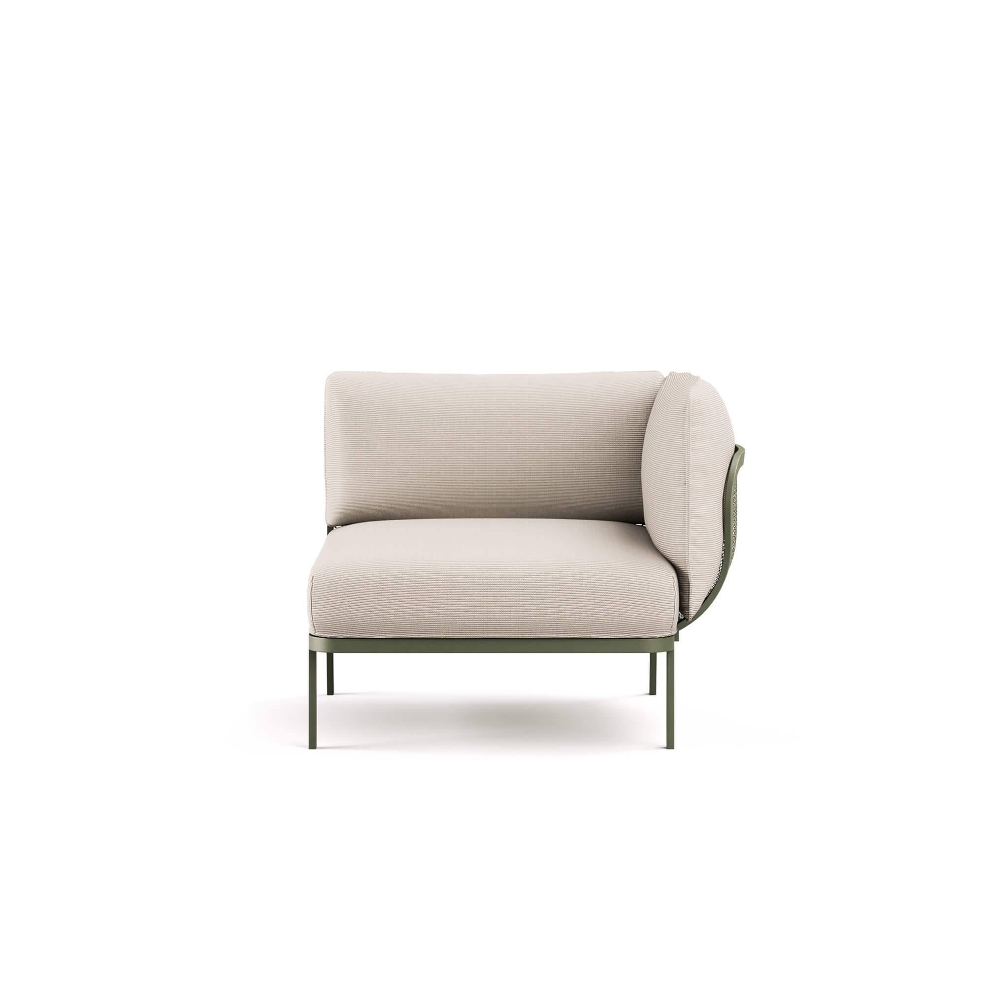 Poltrona-con-bracciolo-dx-Cabla-da-giardino-in-Acciaio-EMU-arredamenti-da-esterno Cabla è un sistema di imbottiti modulari e assemblabili disegnato da Lucidi-Pevere che esprime un’elevata libertà compositiva. Combinando tre soli moduli – seduta lineare singola, chaise longue e bracciolo – consente di dare vita a numerose configurazioni, capaci di adattarsi a diversi spazi e stili di progetto. La poltrona Cabla con bracciolo a destra si distingue per la sua struttura con anima metallica in acciaio inox abbinata al comfort dei cuscini e alla ricchezza cromatica dei tessuti outdoor. Una sintesi di design, resistenza e versatilità che rende il sistema ideale anche per ambienti marini.