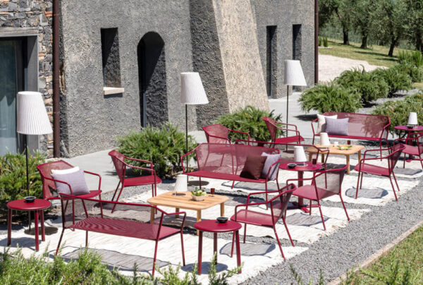 darwin-twins-yard-cone-emu-giardino-arredamento-outdoor